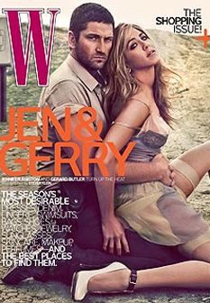 Jennifer Aniston e Gerard Butler juntos na capa da W