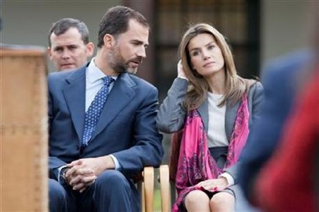 IMAGEM DO DIA: Filipe e Letizia de Espanha em Santa Fé