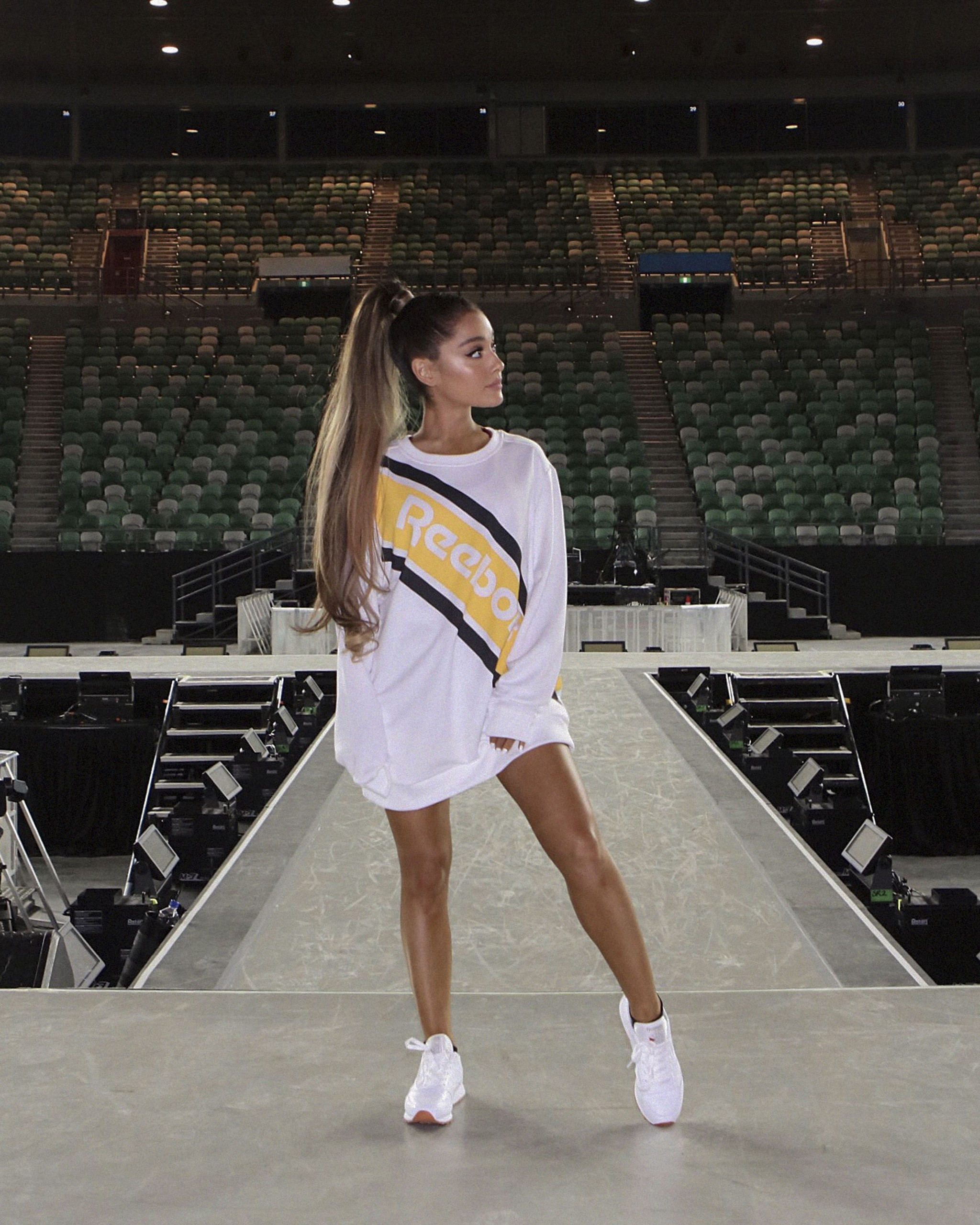 Final Ariana Grande Announcement- IG Specs.jpg