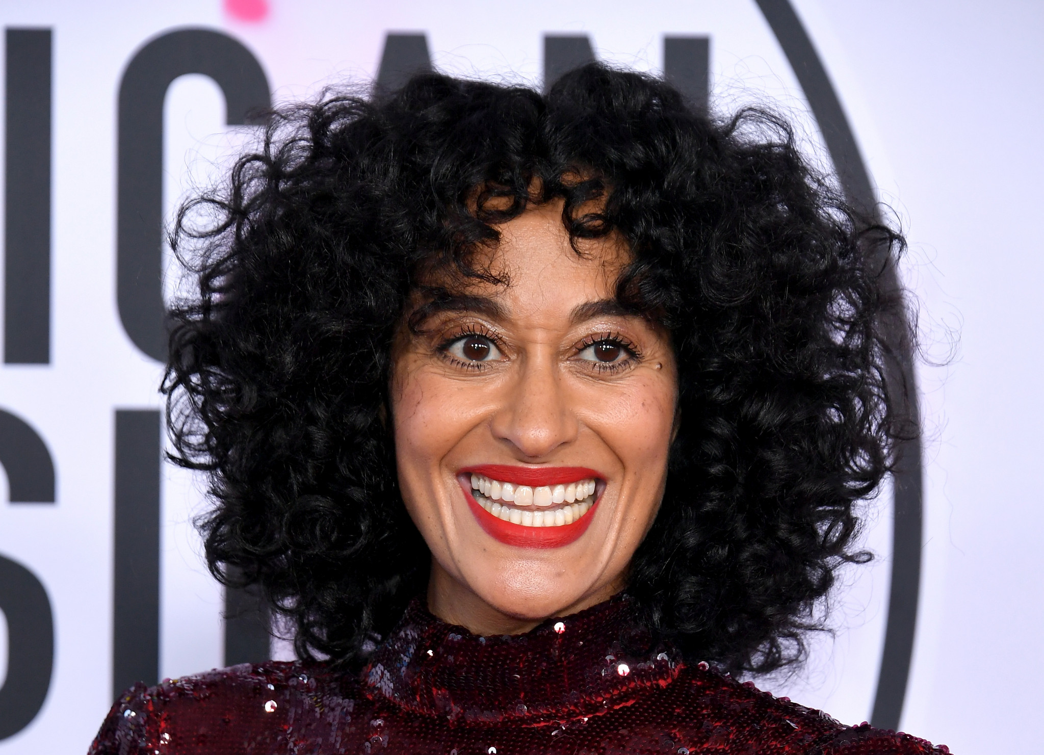 Эллис росс. Tracee Ellis Ross. Трэйси Эллис Росс. Онжаню Эллис.