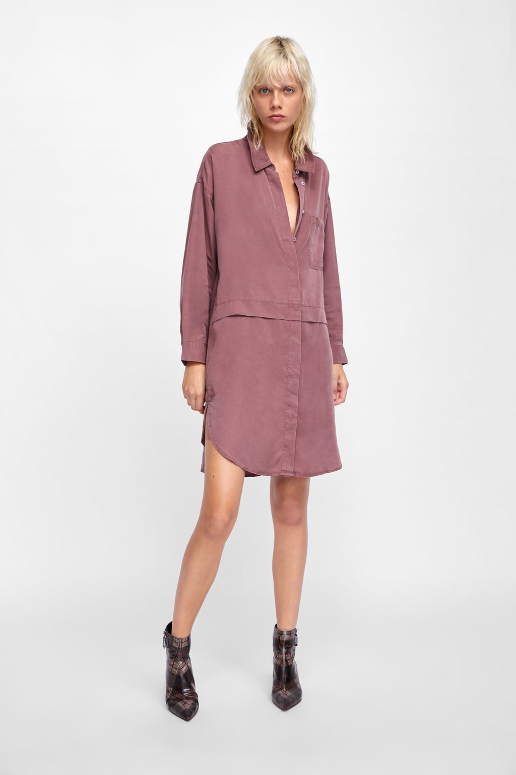 Vestido camiseiro oversize, Zara, 29,95 euros.jpg
