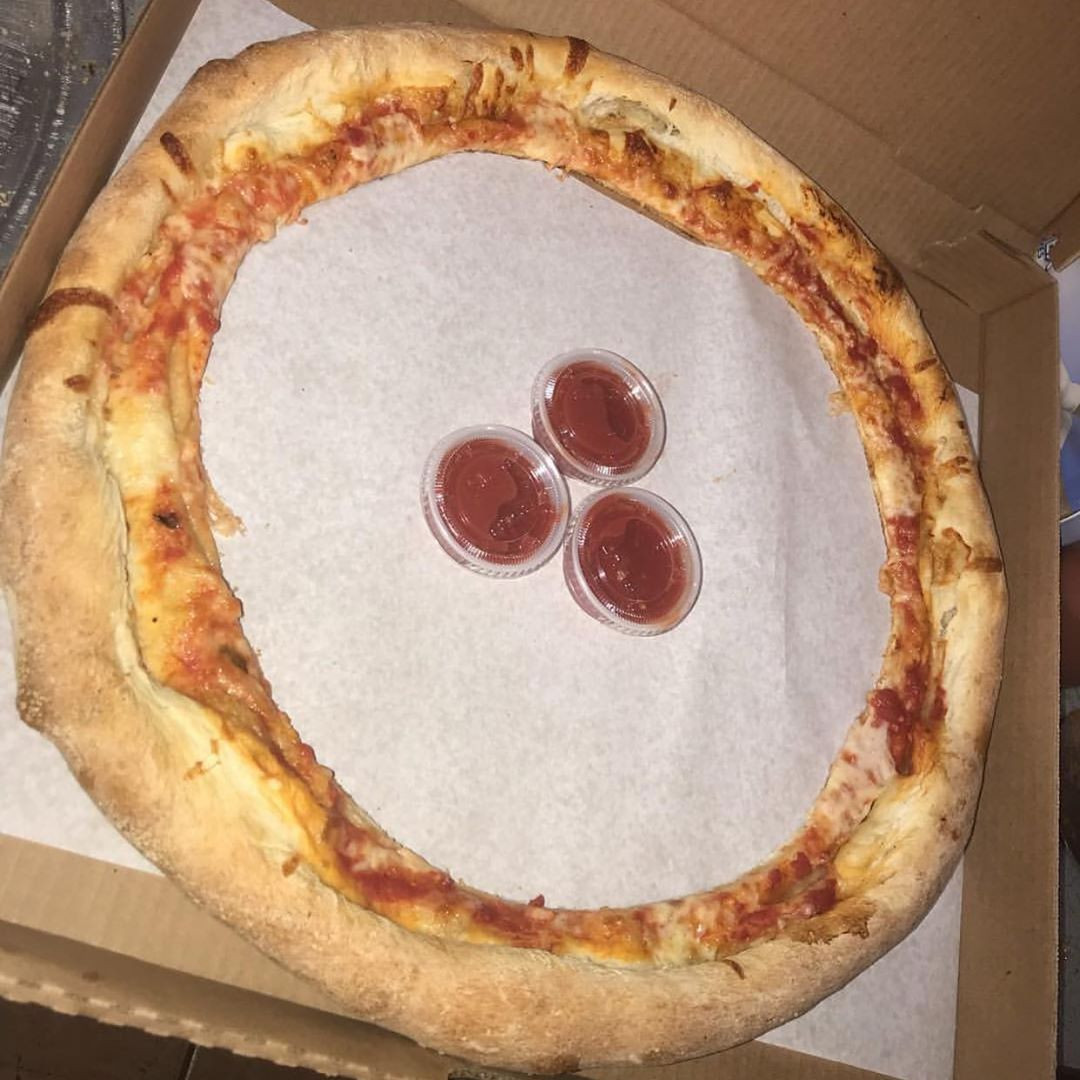 Jadakiss pizza.jpg