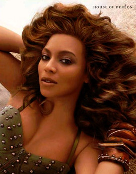 Beyoncé protagoniza campanha da sua própria marca de roupa