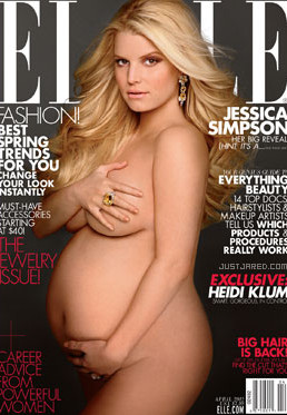 Jessica Simpson despe-se grávida para capa de revista