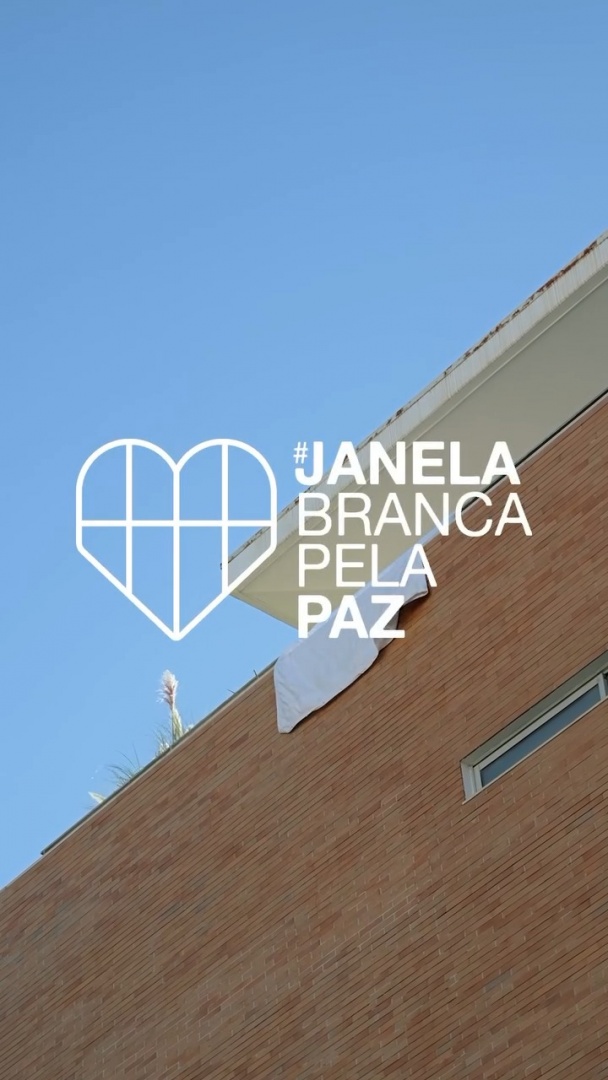 Personalidades portuguesas unidas pela ação 'Janela Branca pela Paz'