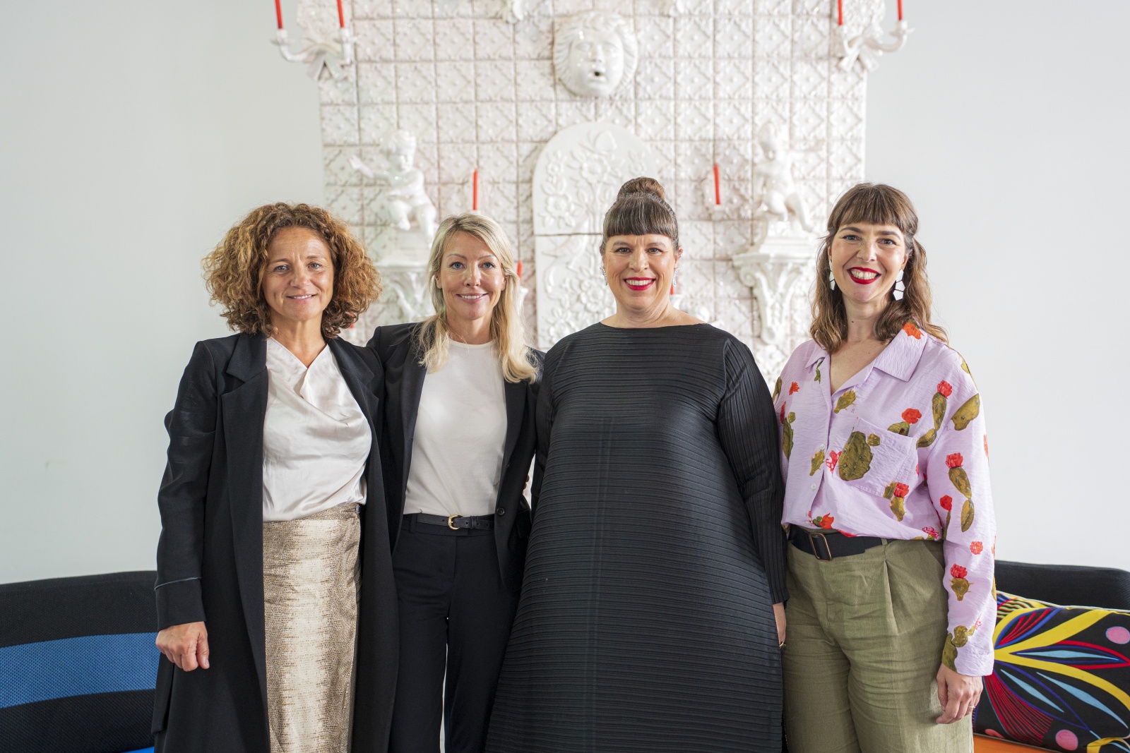 Catarina Tomaz (representante do Freeport Lisboa e Vila do Conce Porto Fashion Outlet) , Astrid Sauer (da SOTA), Joana ASconcelos (artista plástica e madrinha da primeira edição do WAF) e Filipa Belo (da Portugal Manual). O júri da primeira edição inclui representantes das três entidades e a artista Joana Vasconcelos. Foto: Divulgação.