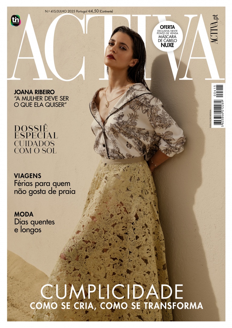 Treze anos depois da sua primeira capa, a atriz Joana Ribeiro torna a estar em destaque na edição de julho da ACTIVA. Foto: Miguel Ângelo