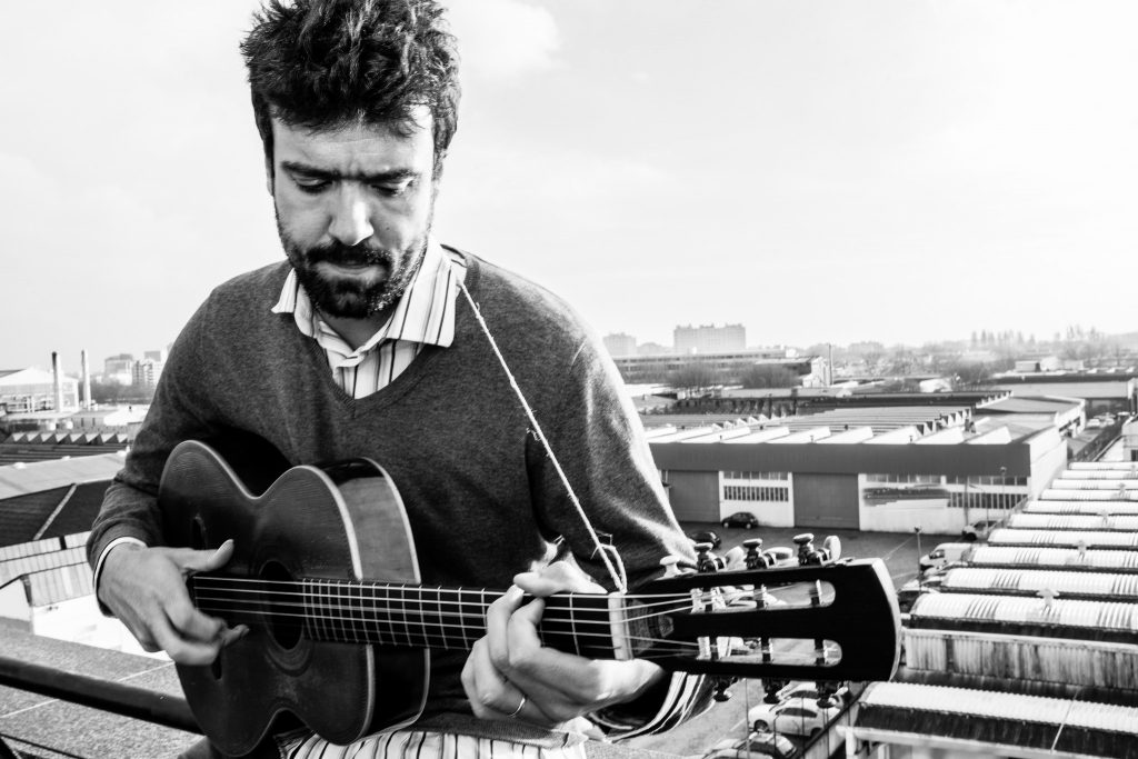 Soam as Guitarras em Oeiras: Muita música para um só instrumento