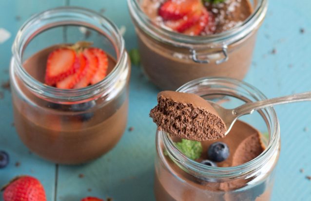 Mousse de chocolate vegan e sem abacate, por Vânia Ribeiro