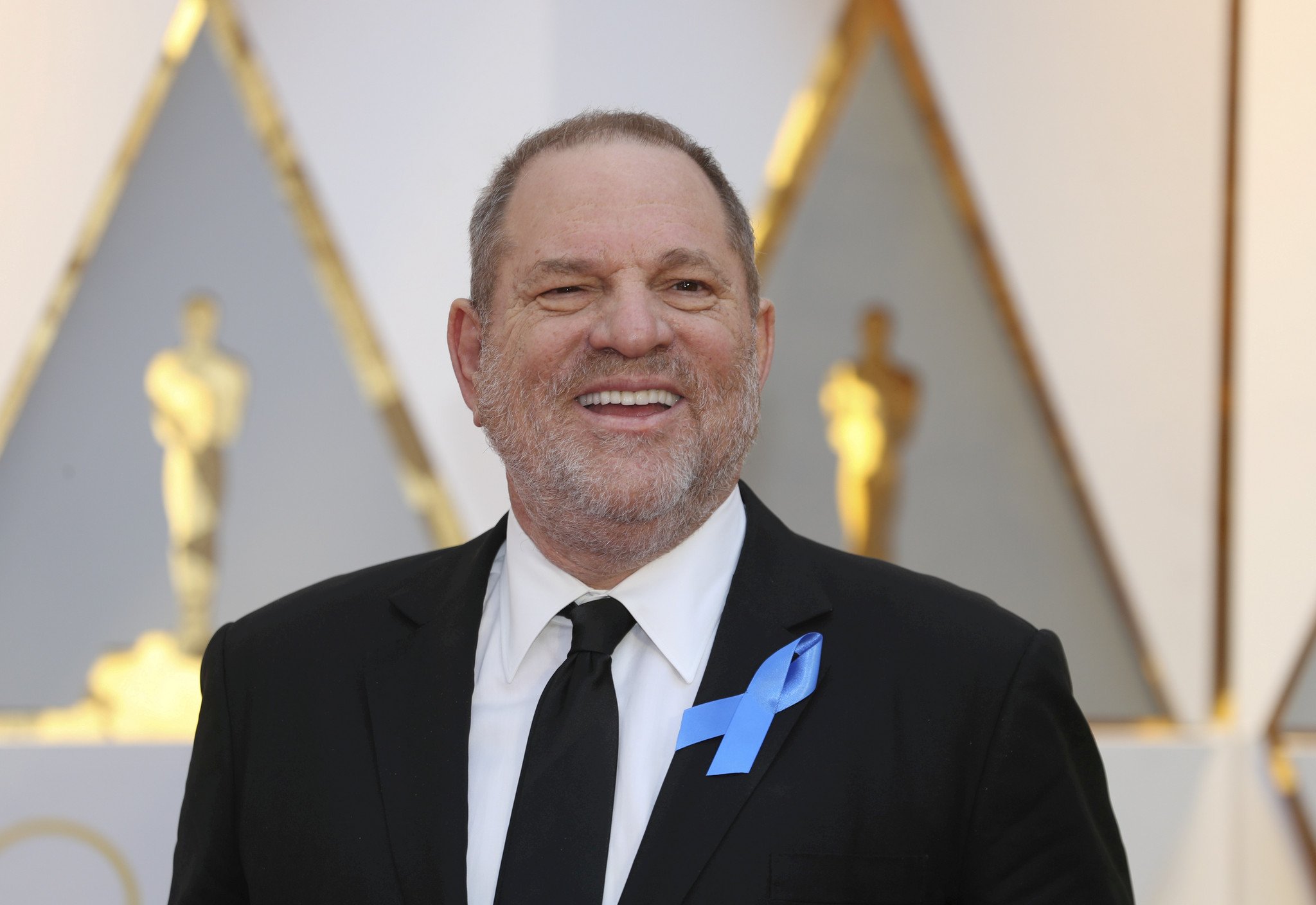 Produtor de Hollywood Harvey Weinstein despedido devido a escândalo de assédio sexual