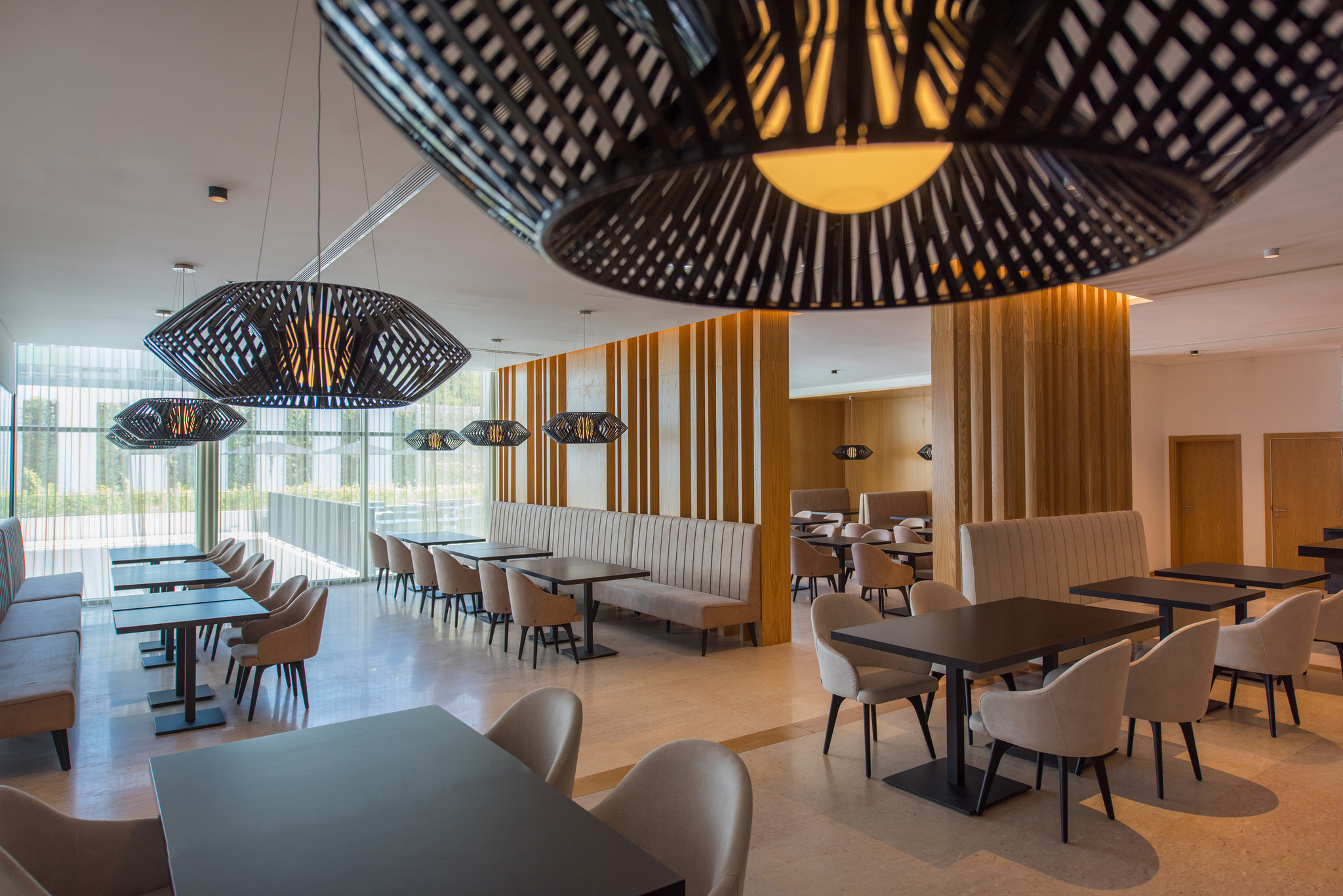 Restaurante Luz IBEROSTAR Lisboa.jpg