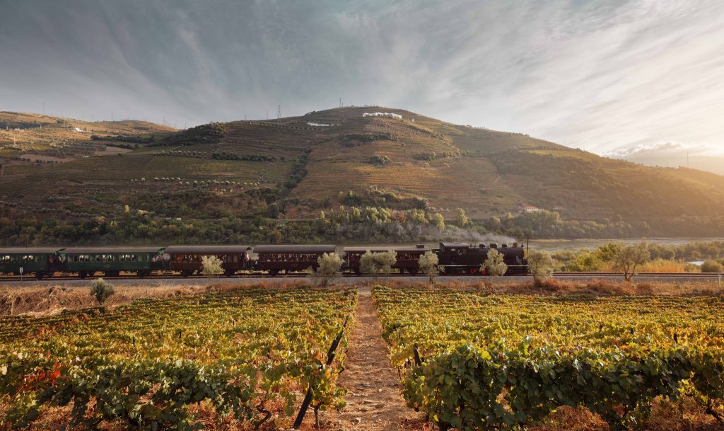 O Comboio Histórico regressou ao Douro