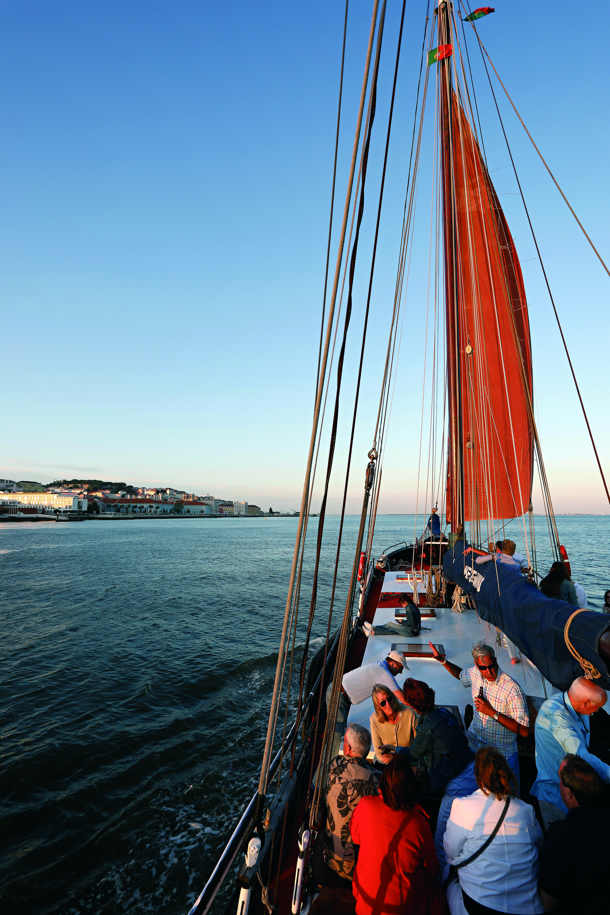 MB Passeio Barco Tejo 12.jpg