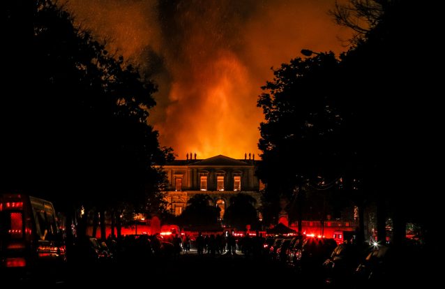 FOTOS: Incêndio destruiu por completo o Museu Nacional do Rio de Janeiro