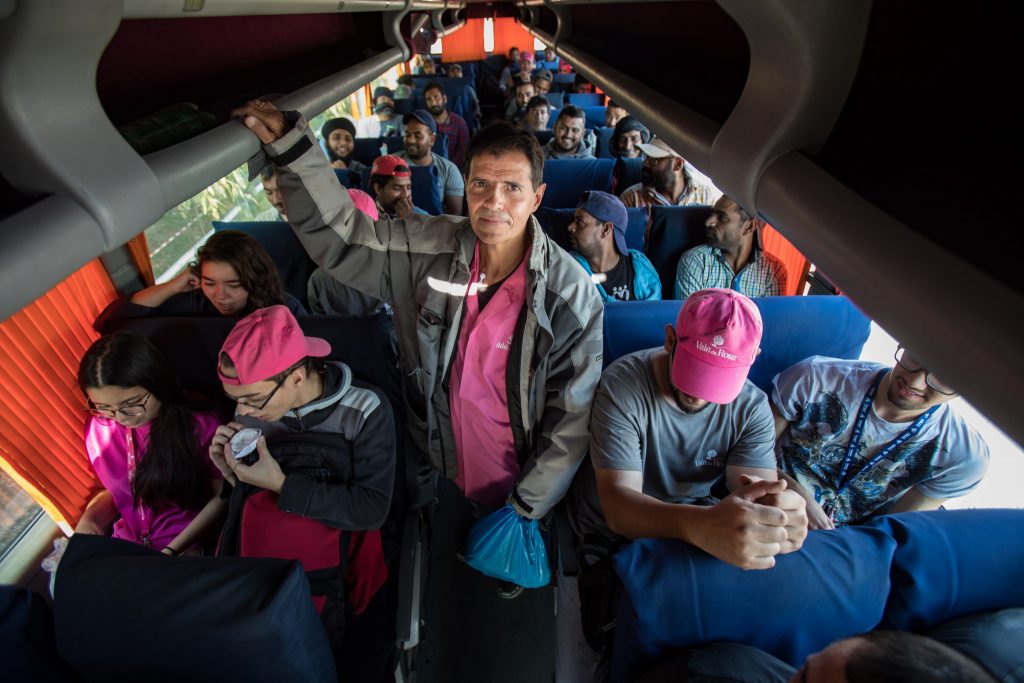 Um dia na vida dos venezuelanos que fugiram para o Alentejo
