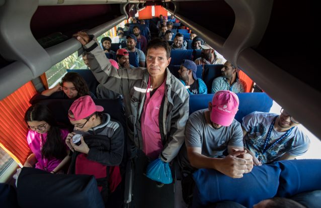 Um dia na vida dos venezuelanos que fugiram para o Alentejo