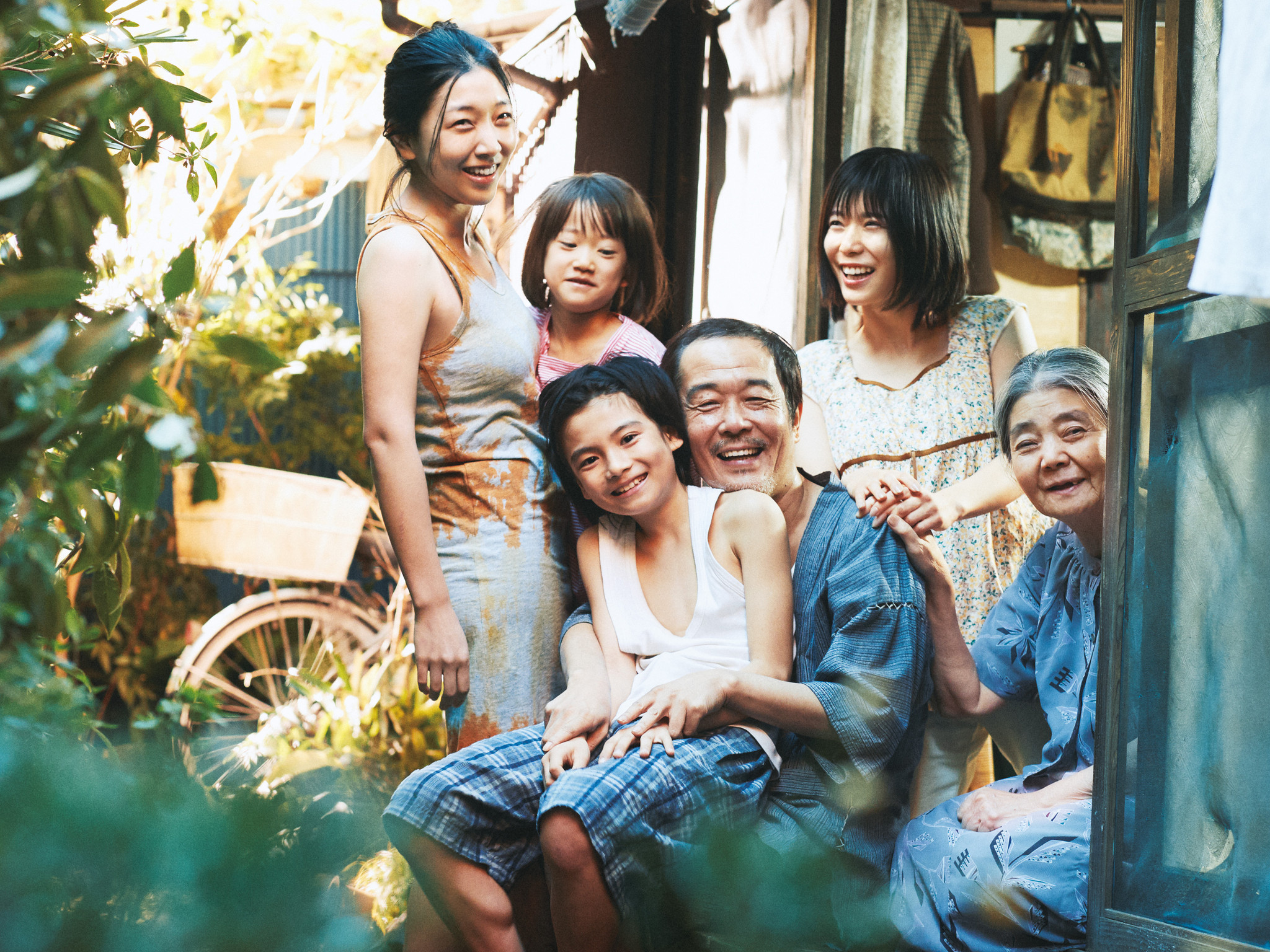 Visão | Amor roubado no filme “Shoplifters – Uma Família de Pequenos  Ladrões”