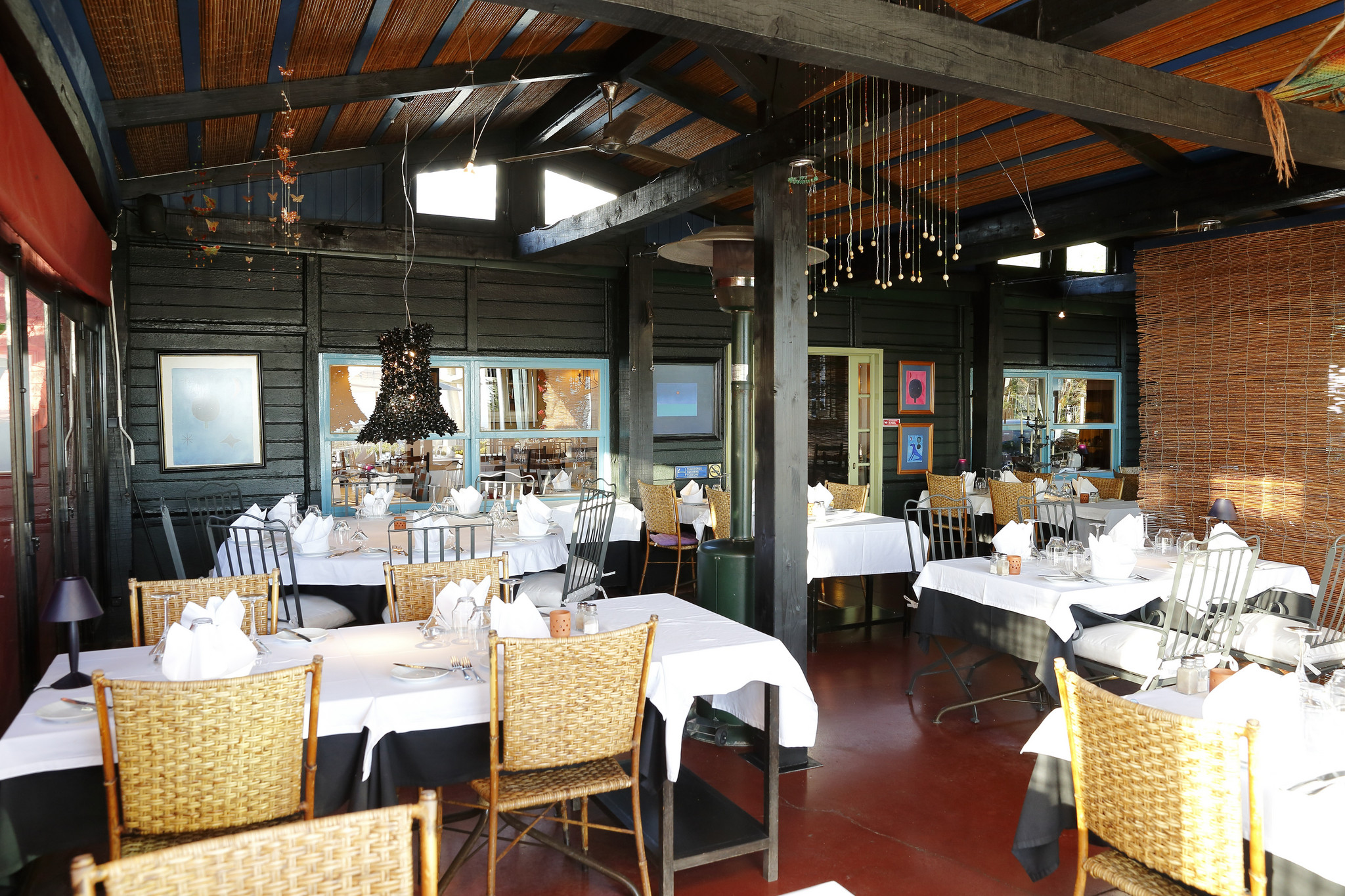 mj restaurante entraguas 04A.jpg