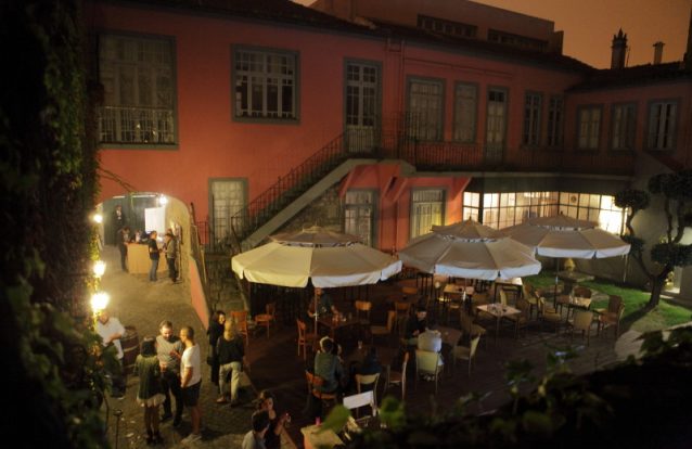 14 horas para dançar no convento