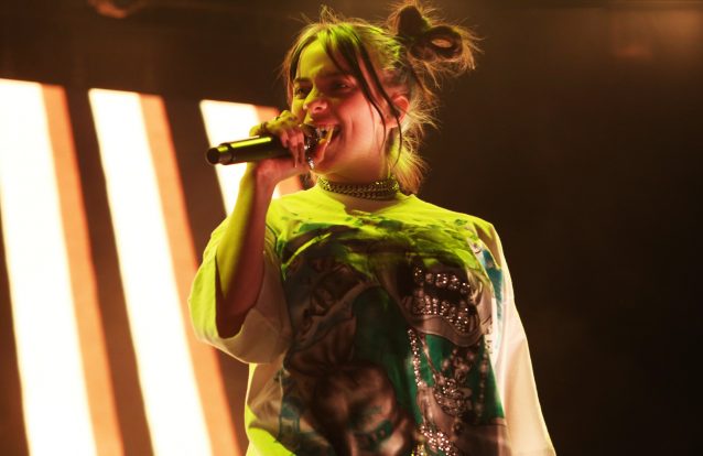 Fotogaleria: Billie Eilish pôs 20 mil pessoas a cantar na sua estreia em Portugal 7