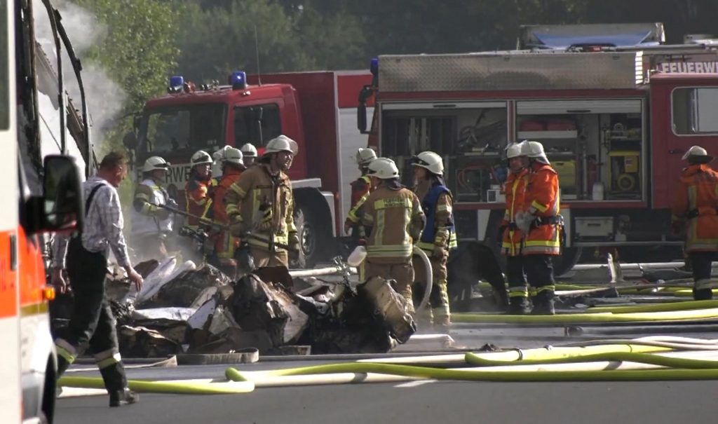18 mortos confirmados em acidente com autocarro na Alemanha