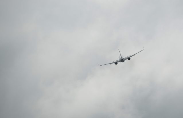 19 horas de viagem num avião: estará o corpo humano preparado para a maratona?