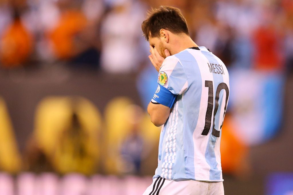 8 artistas da bola que nada ganharam na seleção
