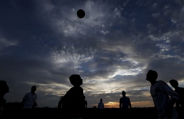 Futebol não distingue nacionalidades, culturas, etnias ou religião 13