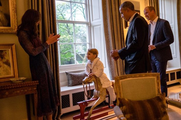 Prince-George-meets-the-Obamas (1).jpg