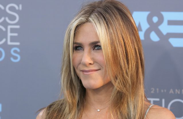 Jennifer Aniston escreve carta aberta aos media: "Não estou grávida. Estou é farta!"