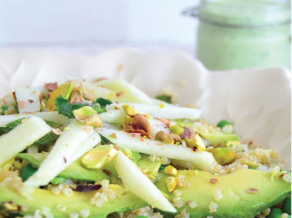 Salada de quinoa e verdes com maionese de coentros, por Rita Malvar