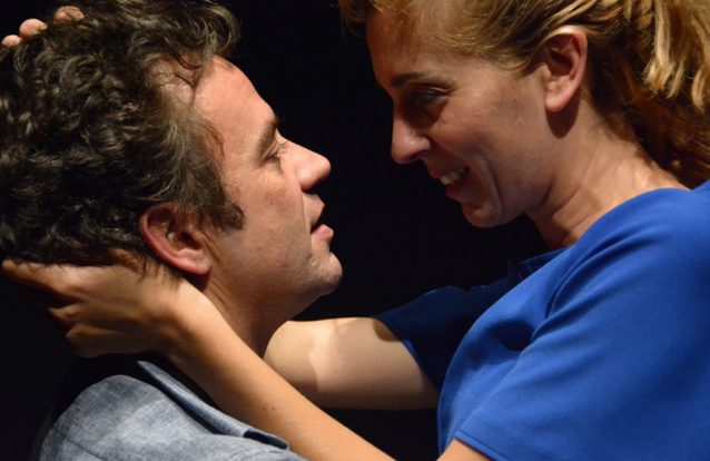 'Constelações': Amor e física quântica em cima de um palco