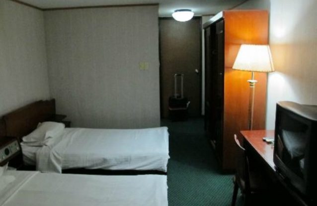 Hotel 1