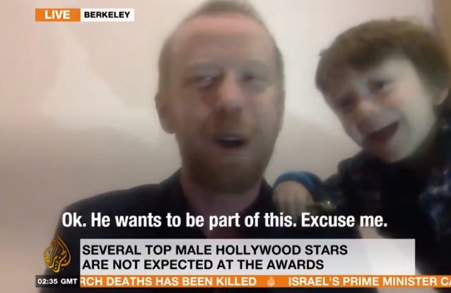 A Al Jazeera teve o seu "momento BBC" quando o filho de um comentador "invadiu" um direto