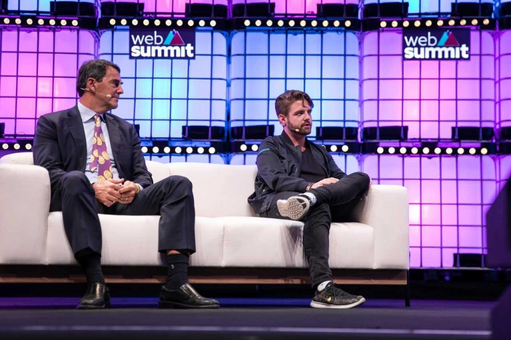 "A boa política vai estimular os seus países a usar criptomoeda"