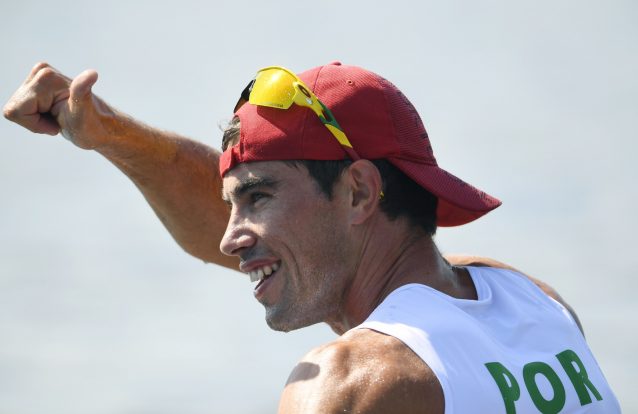 A lição da canoagem para o desenvolvimento