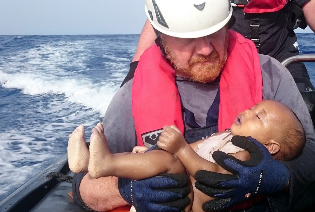 A morte de um bebé sem nome é o novo símbolo do drama de refugiados