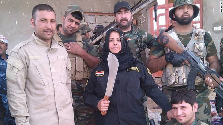 A mulher que cozinha cabeças do Isis
