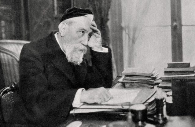 'A Revolta dos Anjos', de Anatole France: Um grão na asa