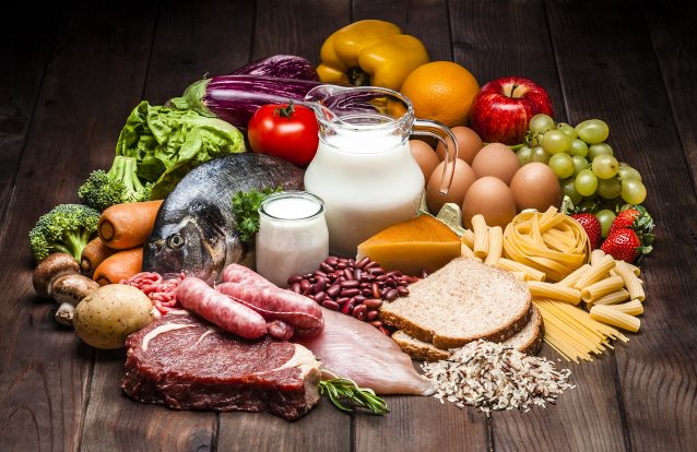 A Roda dos Alimentos para a população portuguesa vai ser revista