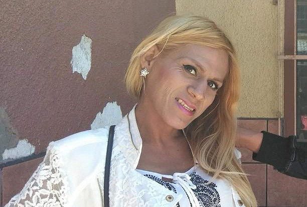 Advogados dizem que transgénero que morreu sob custódia dos serviços de imigração dos EUA foi agredida e privada de tratamento médico