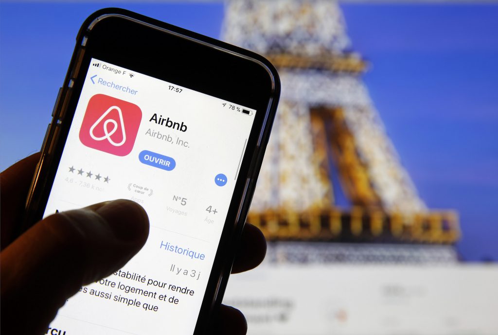 Airbnb anuncia nova estratégia e aposta no segmento de luxo