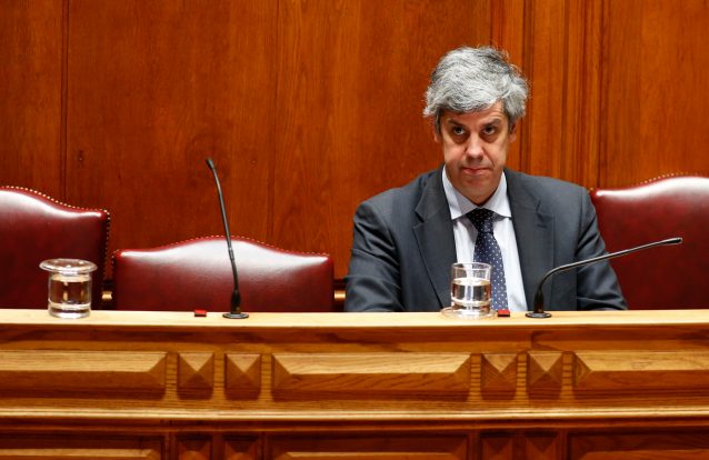 Alterações de receita e despesa previstas para 2016 'levantam dúvidas' à UTAO