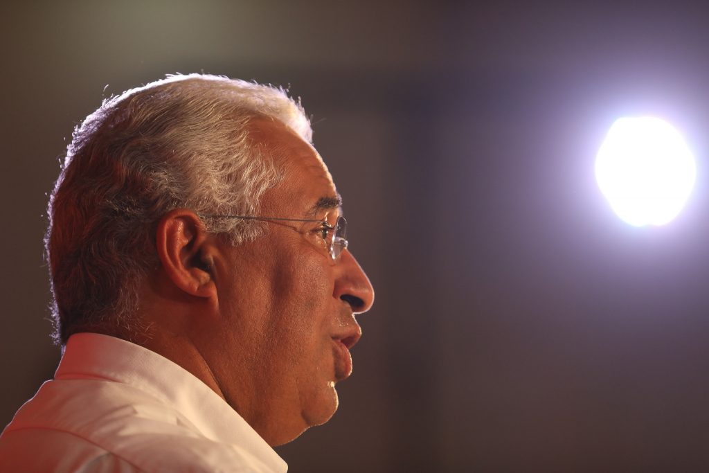 António Costa: Candidatura de Centeno visa estabelecer consensos e "reunir todos"
