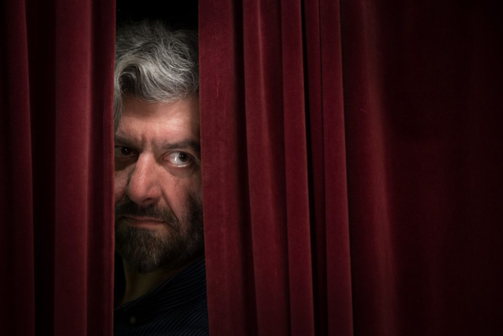 "Apesar de este livro poder ser visto como pornográfico, eu vejo nele alguma religiosidade"