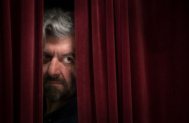 "Apesar de este livro poder ser visto como pornográfico, eu vejo nele alguma religiosidade"