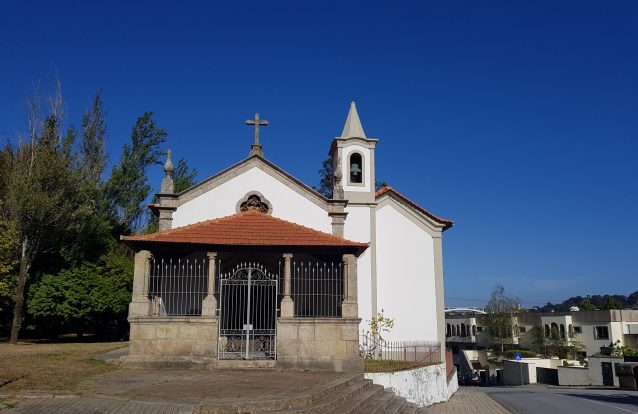 As lendas da Senhora e do Senhor da Ajuda