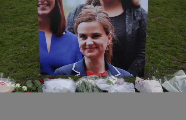 As ligações neonazis do assassino de Jo Cox