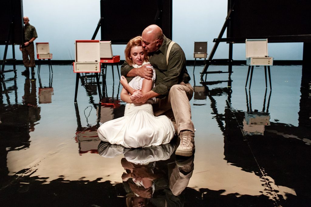 As virtudes públicas e pecados privados de "Otelo", no palco do Teatro Nacional São João
