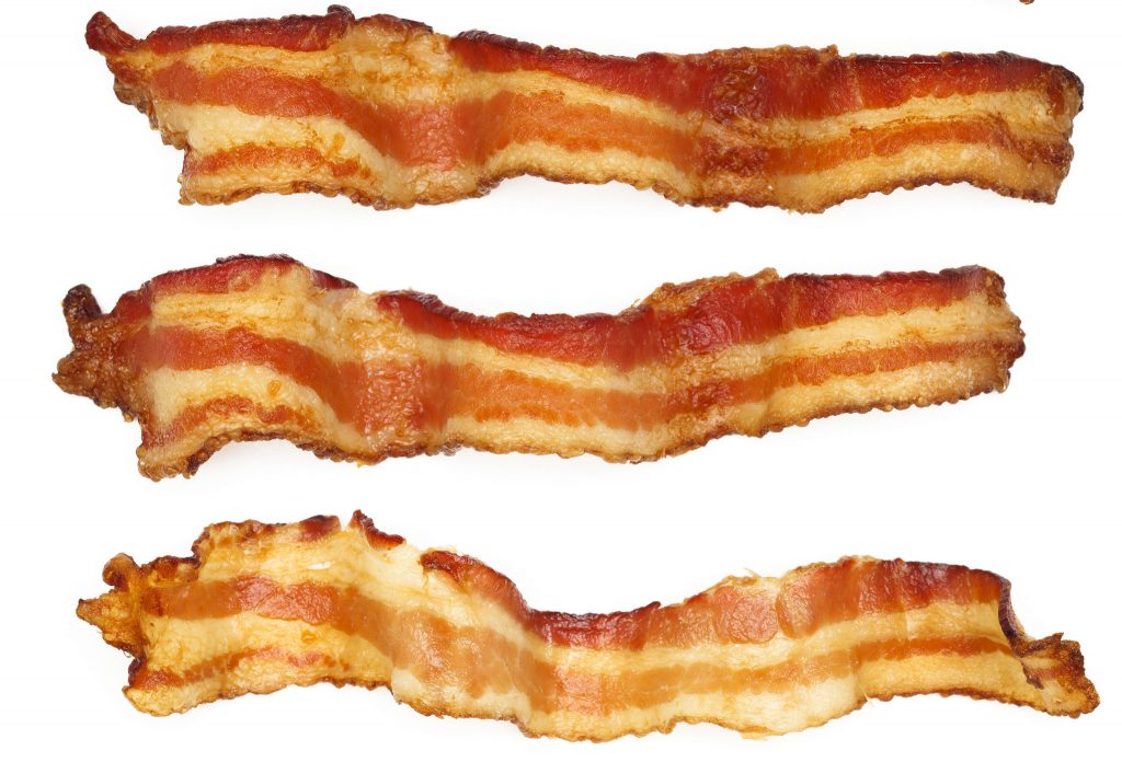 Bacon: Perigo às tiras